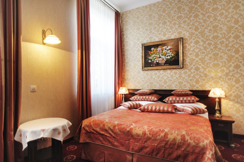 Hotel Kopernik 시에초시네크 객실 사진